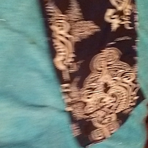 Pair of silky like comfortable pants - Picture 2 of 3